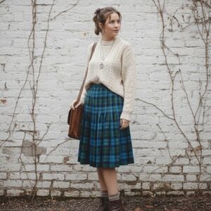 Vintage Green/Blue Plaid Wool Midi Skirt • Preppy Academic • Made in Canada • S